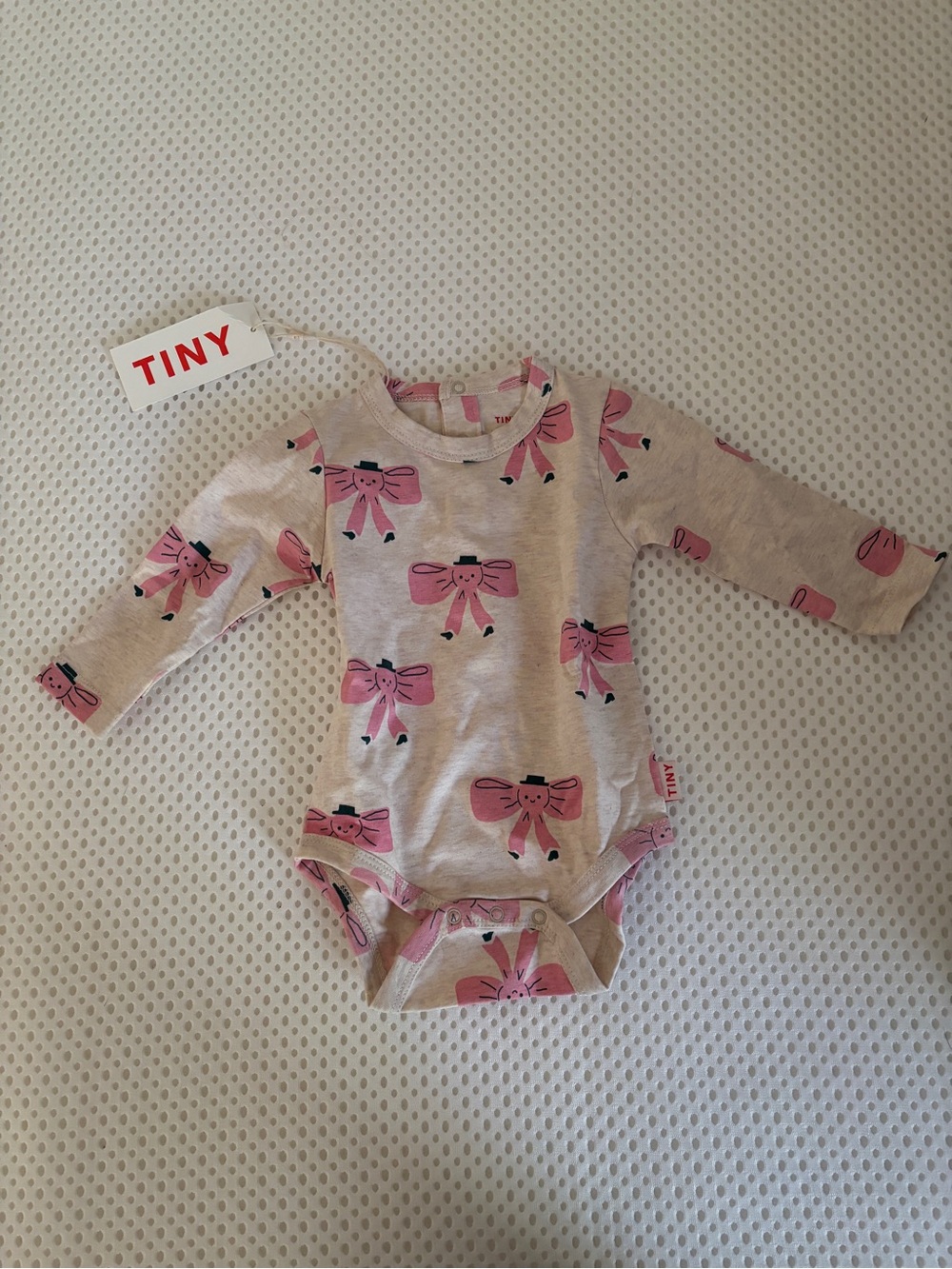 NWT Tiny Cottons Bow Body long-sleeve baby bodysuit size 6M